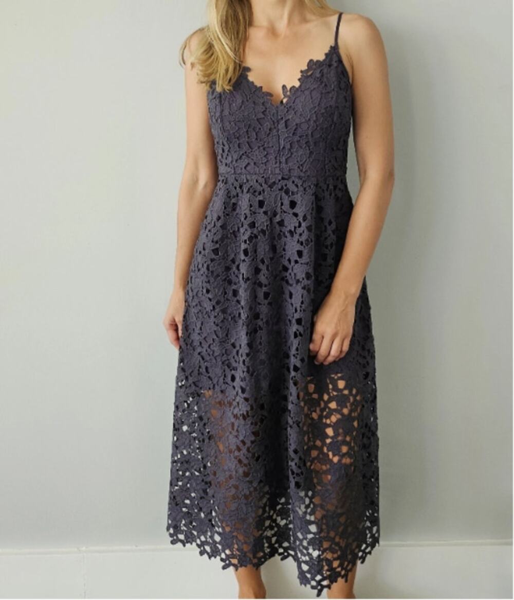 ASTR The Label Dark Purple Lace Midi Dress V-Neck Dress Small